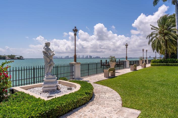 a statue on the lawn at the most expensive home currently for sale in Florida, 18 La Gorce Circle in Miami Beach