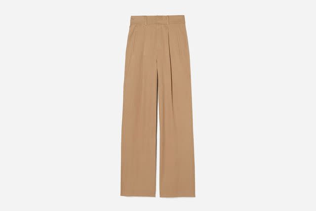 <p>Everlane</p>