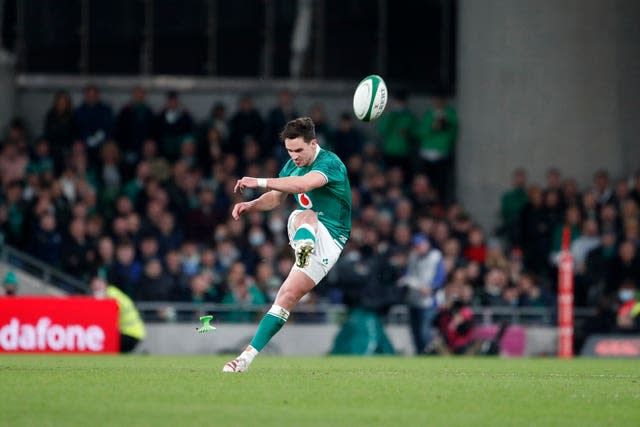 Joey Carbery kicks a penalty for Ireland