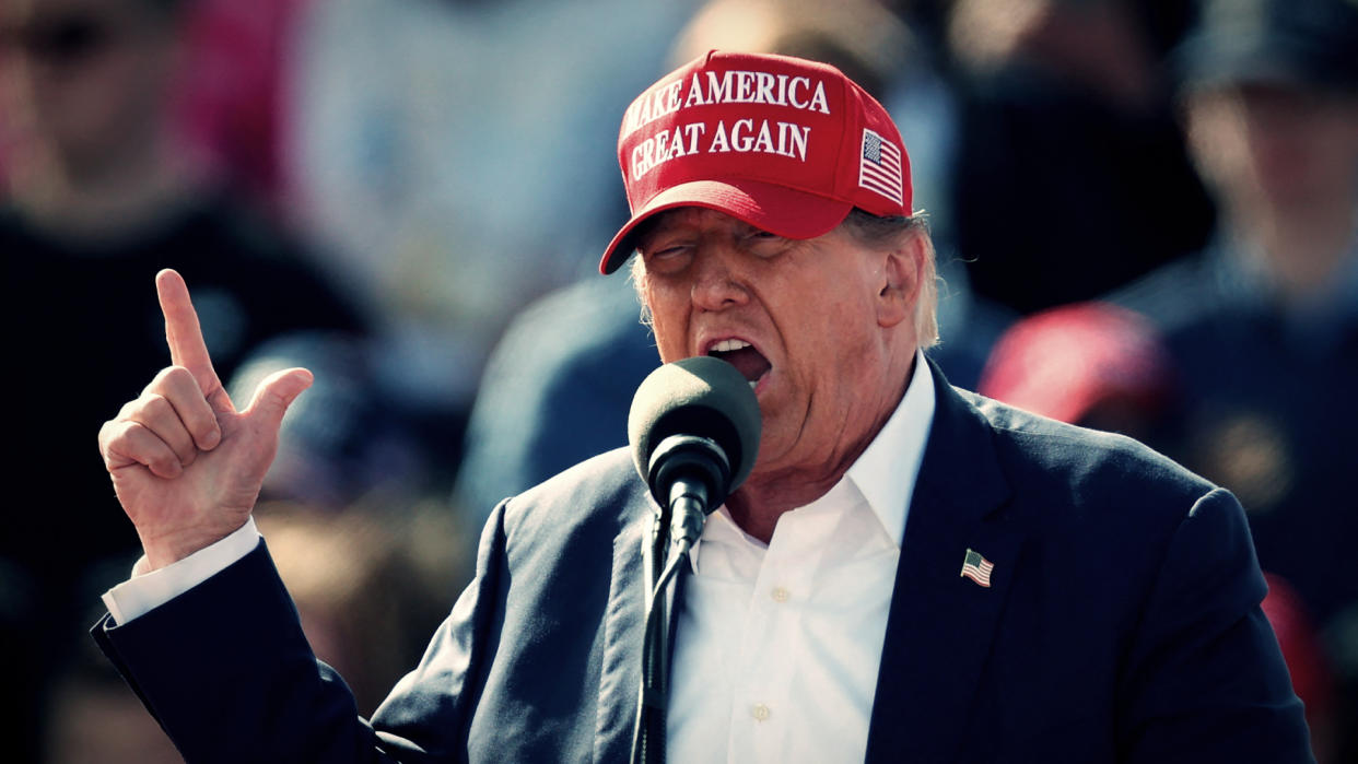  Donald Trump speaks in Ohio. 