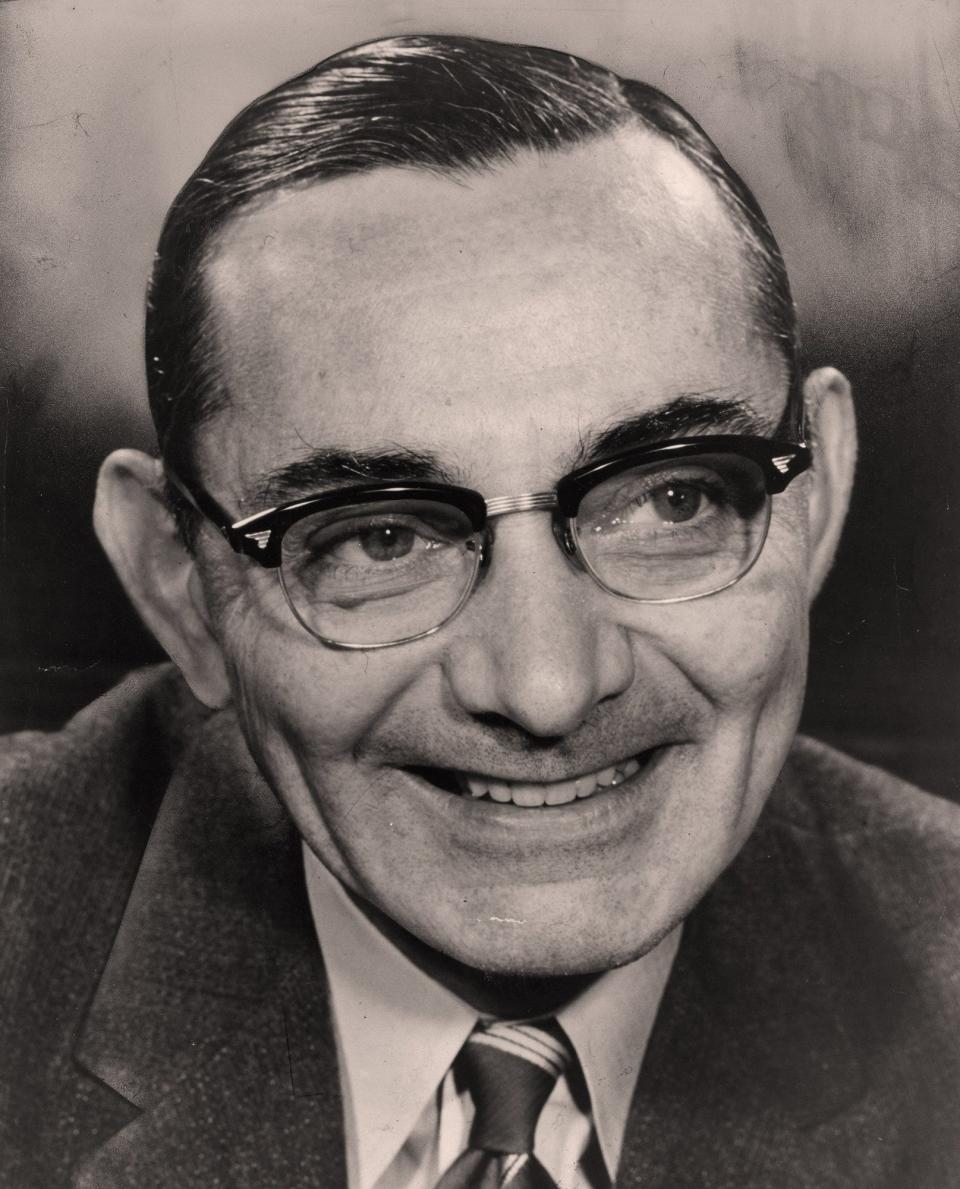 Akron Mayor Leo Berg