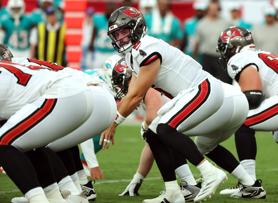 August 23, 2024; Tampa, Florida, USA; Tampa Bay Buccaneers quarterback Baker Mayfield (6) calls a play against the Miami Dolphins during the first quarter at Raymond James Stadium. Mandatory Photo Credit: Kim Klement Neitzel-USA TODAY Sports