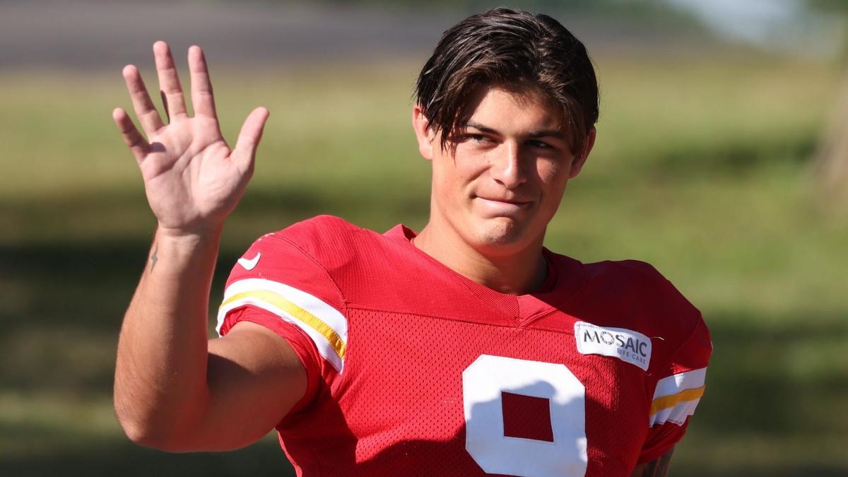 What are Rees-Zammit’s NFL options after Chiefs roster cut?