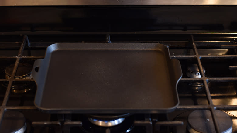 heating skillet for panini