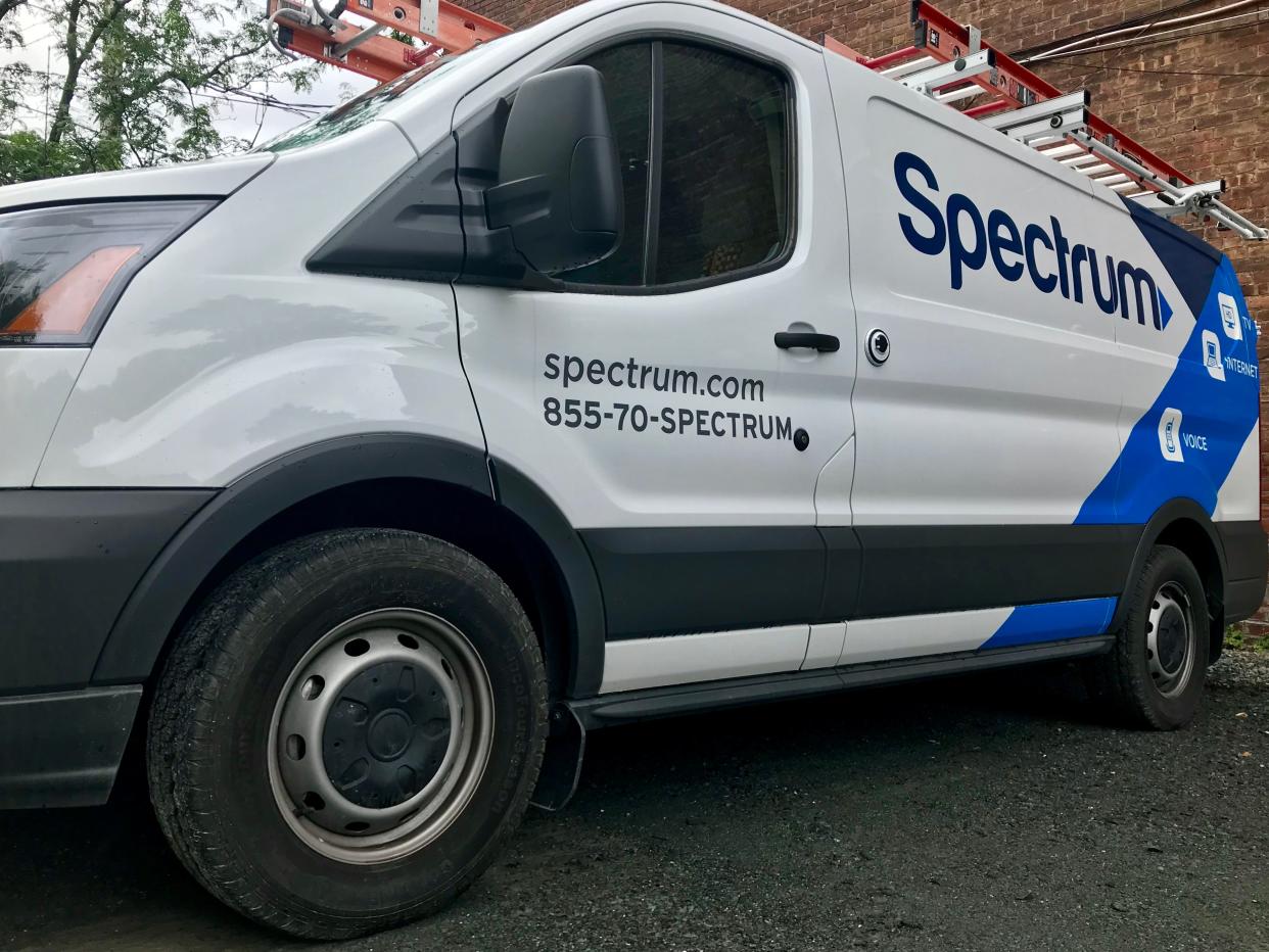 Spectrum/Charter Communications lost 72,000 internet customers during the first quarter of 2024, according to the company's earnings report released Friday.