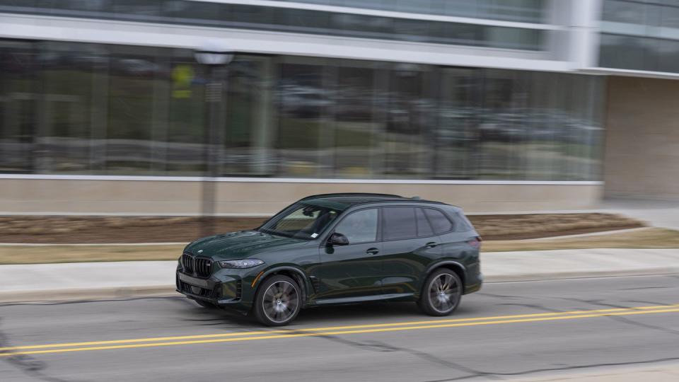 2024 bmw x5 m60i