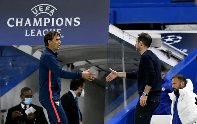 Sevilla boss Julen Lopetegui and Lampard shake hands after full-time 