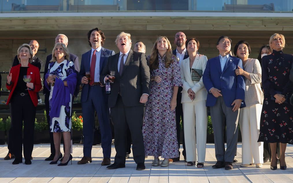 The Prime Minister Boris Johnson joined by G7 Leaders as they watch the Red Arrows flying display at the G7 Summit in Carbis Bay, Cornwall. - Andrew Parsons / No10 Downing St 