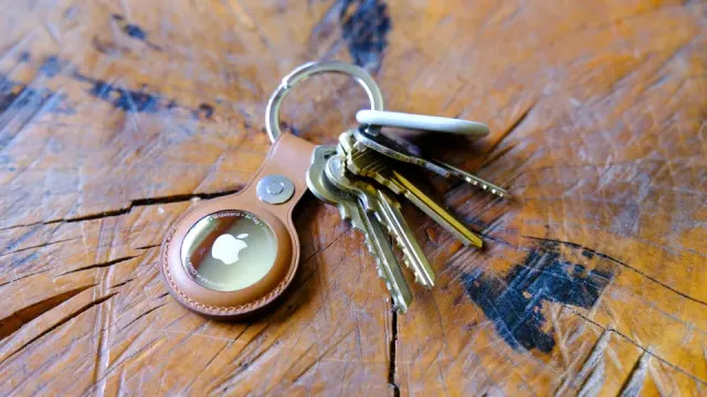 Apple AirTag Leather Key Ring – Little King Goods