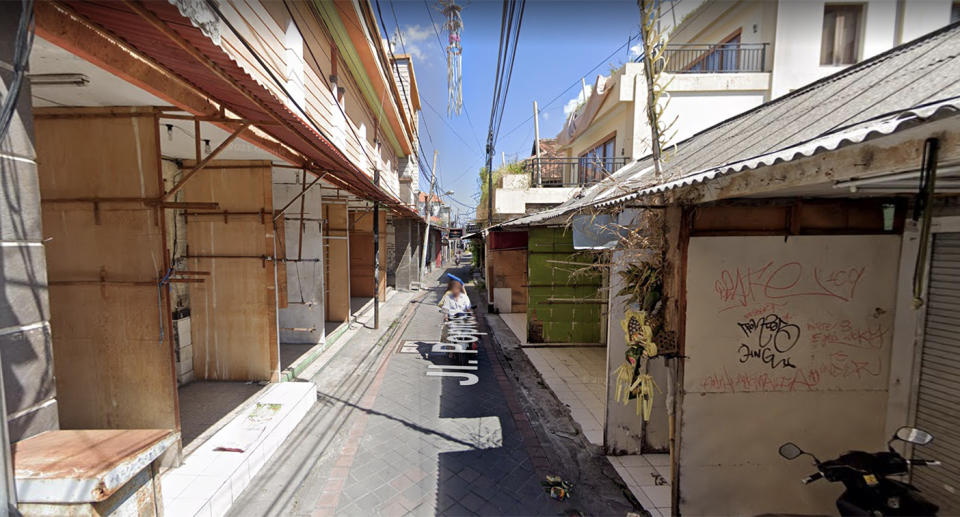 A once-busy laneway is now empty and abandoned after years of Covid lockdowns. Source: Google Maps