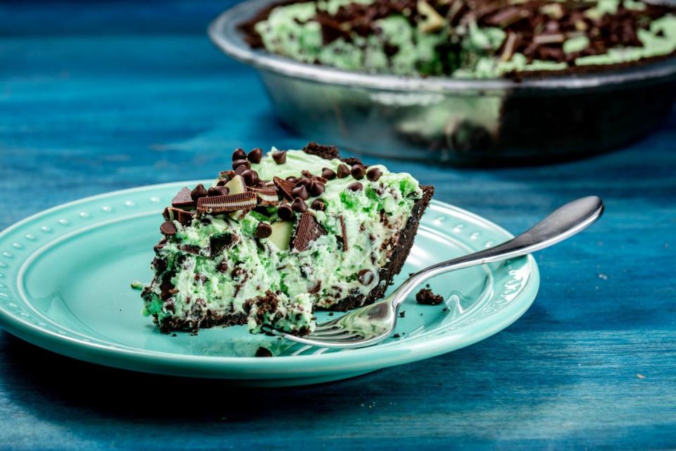 <p>This no-bake pie tastes <em>just</em> like the beloved ice cream flavor. Looking for more no-bake mint chocolate goodness? Give our <a href="https://www.delish.com/cooking/recipe-ideas/a28411925/mint-chip-lasagna-recipe/" rel="nofollow noopener" target="_blank" data-ylk="slk:mint chip lasagna;elm:context_link;itc:0;sec:content-canvas" class="link ">mint chip lasagna</a> a try too!</p><p>Get the <strong><a href="https://www.delish.com/cooking/recipe-ideas/recipes/a50133/mint-chocolate-chip-pie-recipe/" rel="nofollow noopener" target="_blank" data-ylk="slk:Mint Chocolate Chip Pie recipe;elm:context_link;itc:0;sec:content-canvas" class="link ">Mint Chocolate Chip Pie recipe</a></strong>.</p>