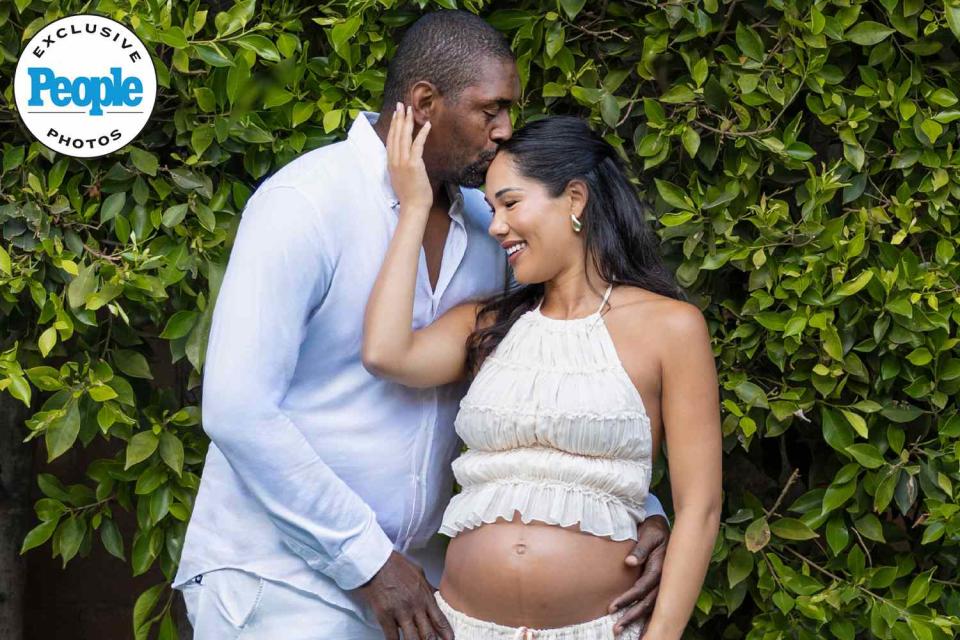 <p>Randi Roberts Photography</p> Metta World Peace and his wife Maya are expecting their first baby together