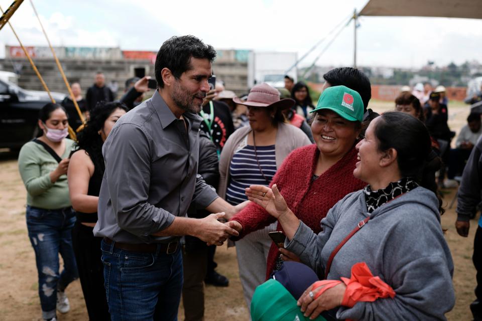 Presidential hopeful Eduardo Verastegui campaigns on Nov. 10 during a rally in San Bartolo del Valle, Mexico, to collect signatures to enable him to run as an independent candidate in the 2024 Mexico presidential election