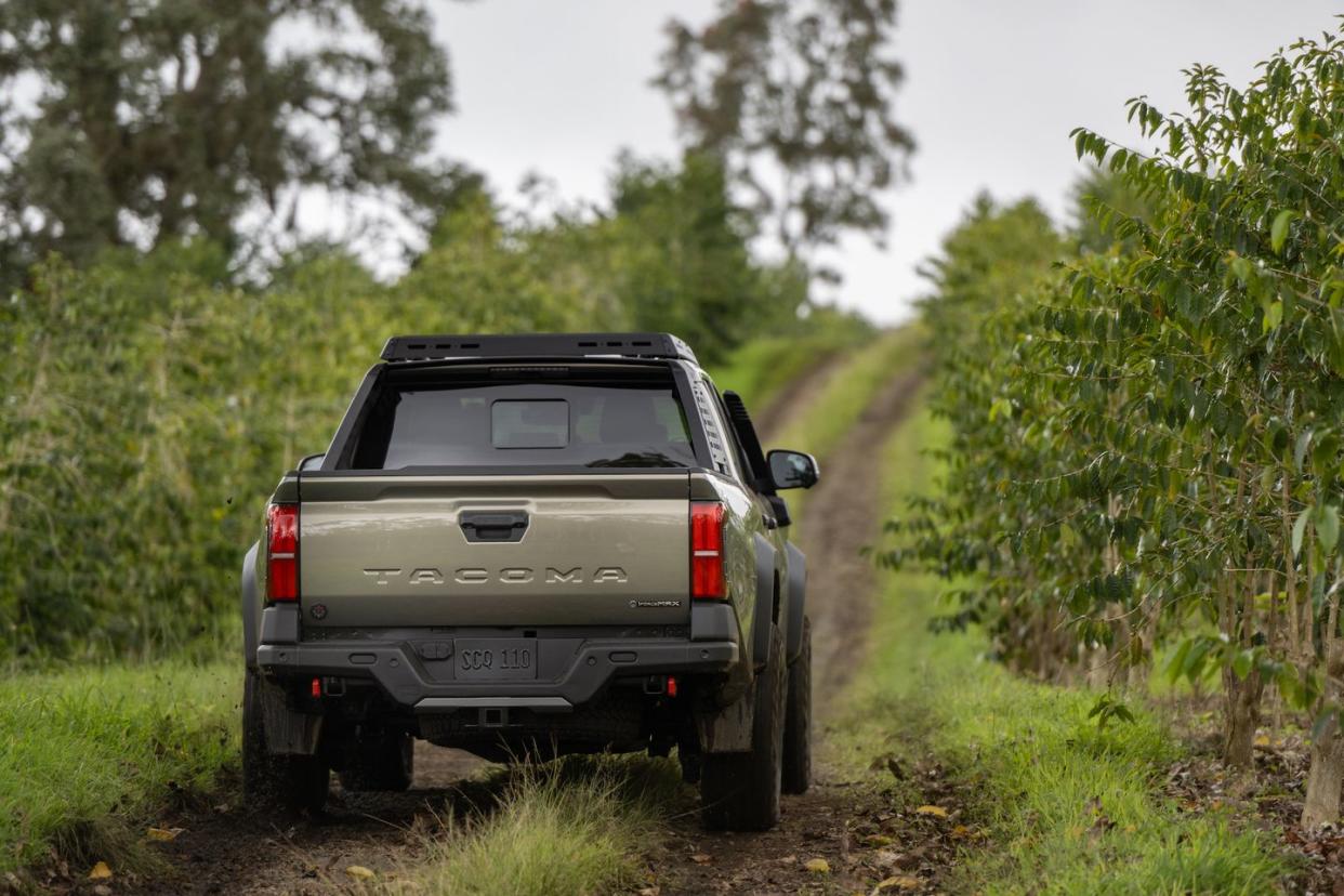 2024 toyota tacoma trailhunter press images