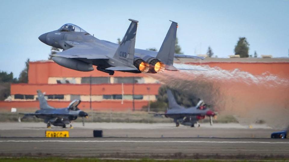 An F-15C Eagle fighter jet from Fresno’s 144th Fighter Wing takes off from Fresno Yosemite International Airport during a training exercise in January 2021. The aging fighter jets are due to be replaced in 2026-2028 with newer aircraft, and Fresno is one of four sites across the U.S. competing to host three Air National Guard squadrons.