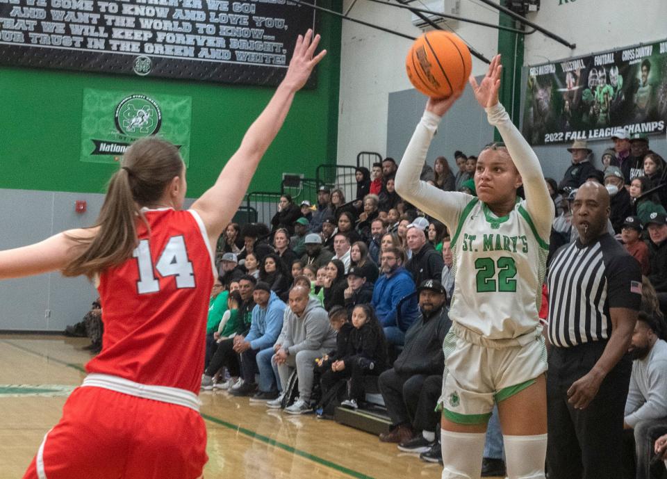 St. Mary's (Calif.) guard Jordan Lee, shooting over Antelope's Mary Carter during a postseason victory in February, is ranked No. 8 in the nation by ESPN HoopGurlz.