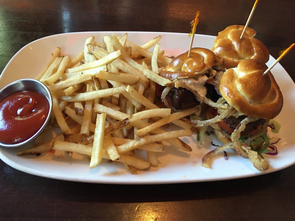 Filet sliders and fries at RedSeven Kitchen + Cocktail