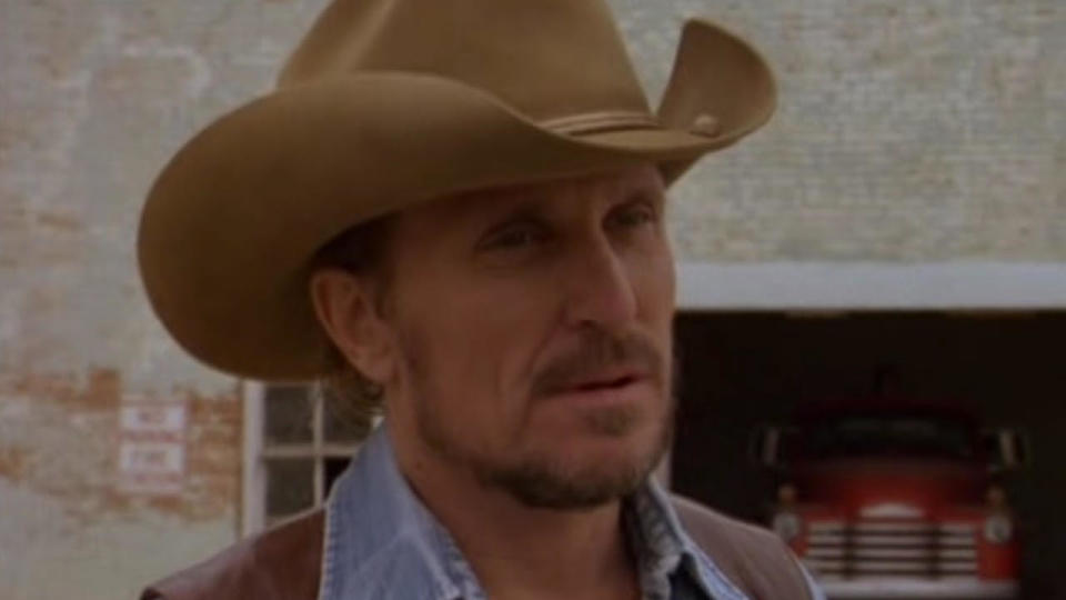 Robert Duvall in a cowboy hat in Tender Mercies