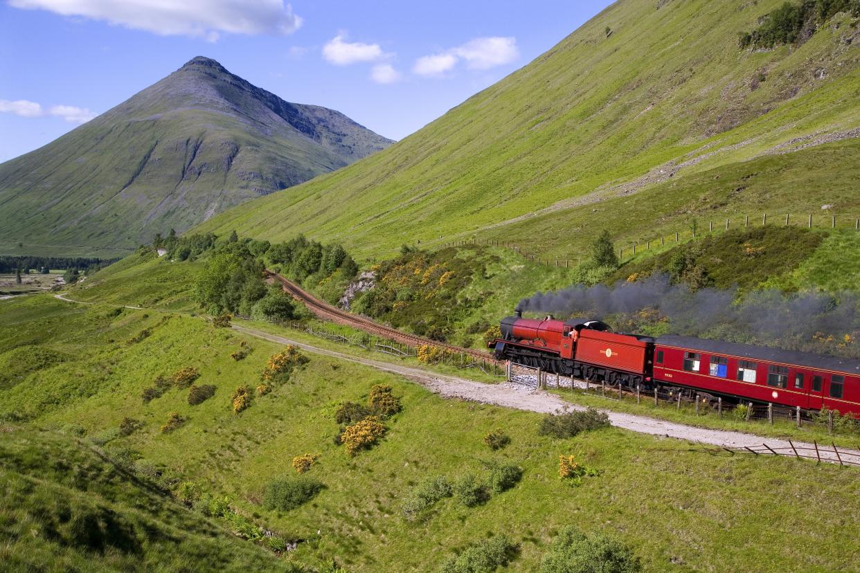 A family of six, including four young children, were rescued in the Scottish Highlands by the Harry Potter steam train (Photo: Getty Images)