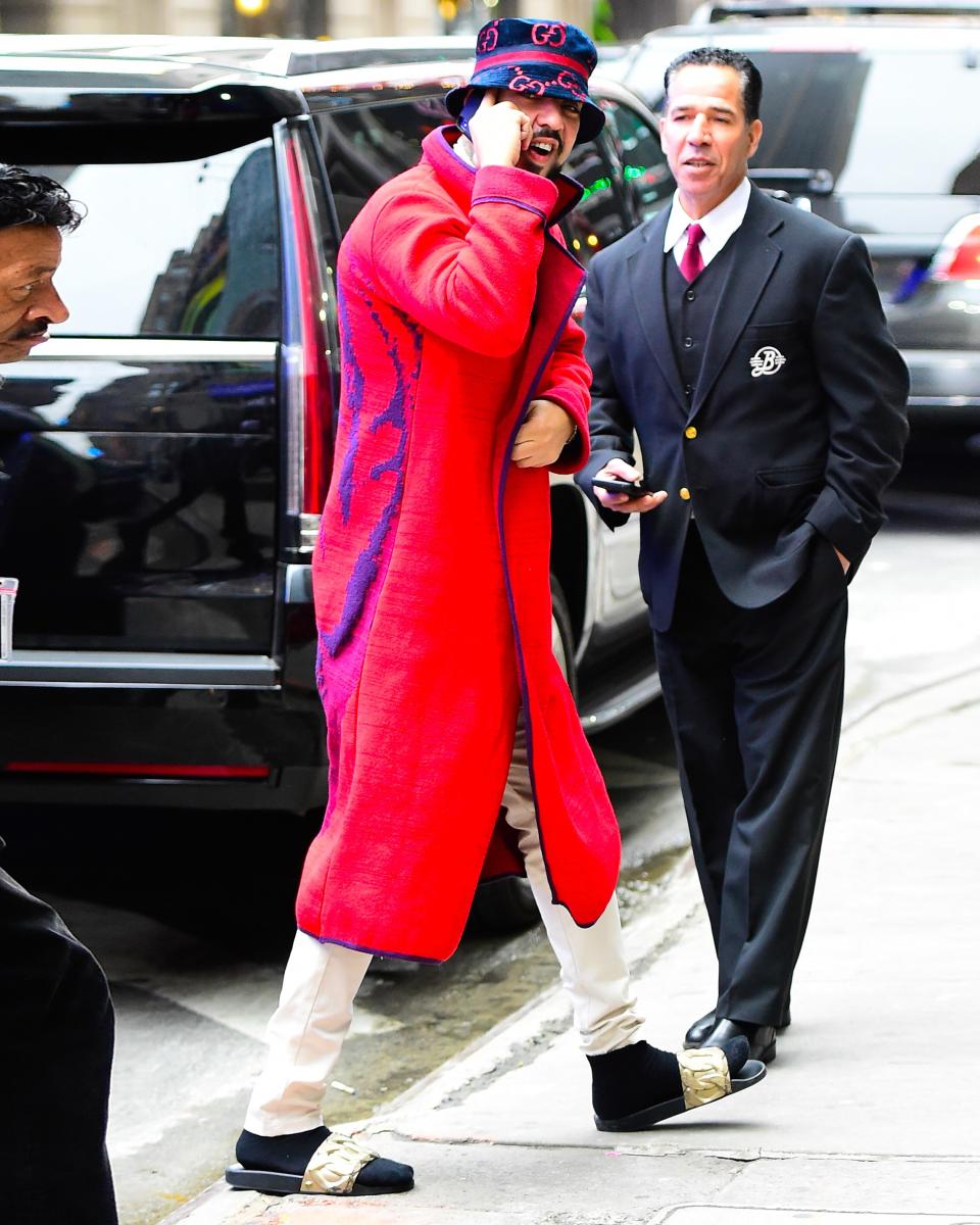 The moment we called French Montana to congratulate him on his # bigfitoftheday. Extra points for the Versace slides!