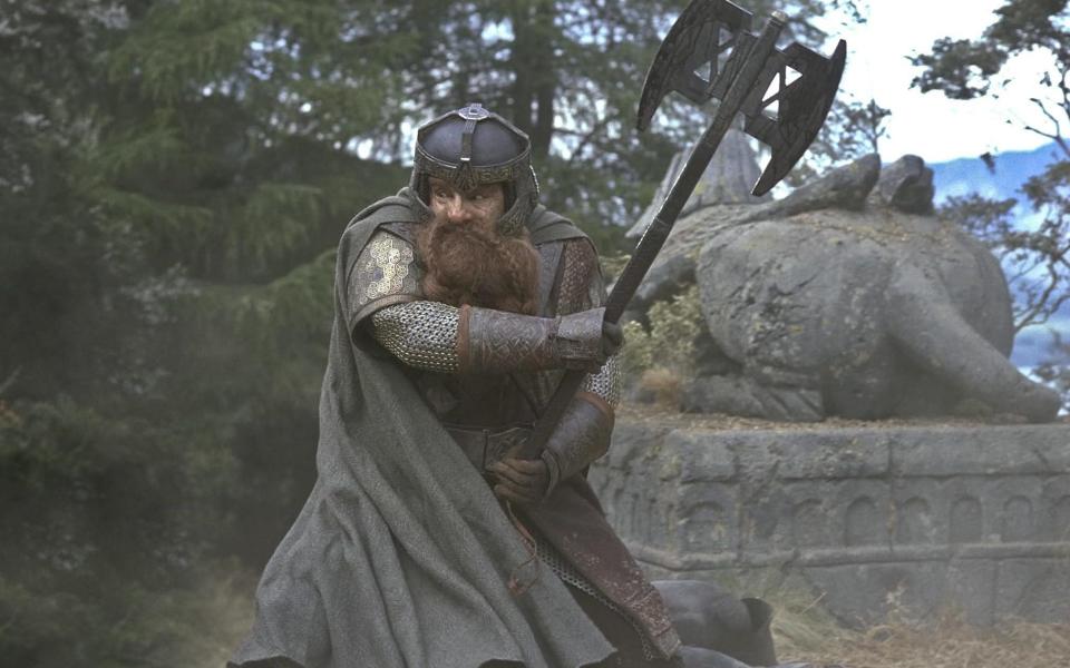 Rhys-Davies as the warrior dwarf Gimli in Lord of the Rings - Alamy