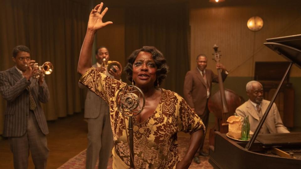 Chadwick Boseman and Viola Davis with other cast members of Ma Rainey's Black Bottom