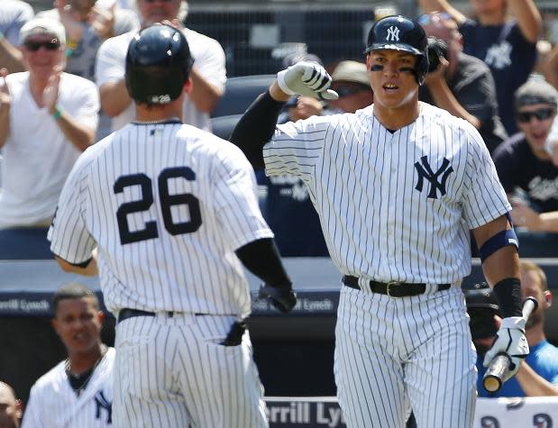 Yankees hit back-to-back homers in first MLB at-bats