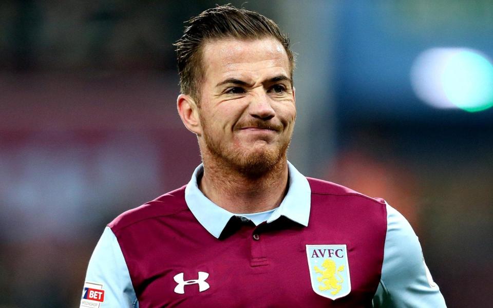 Ross McCormack has not reported for training at Nottingham Forest for three weeks