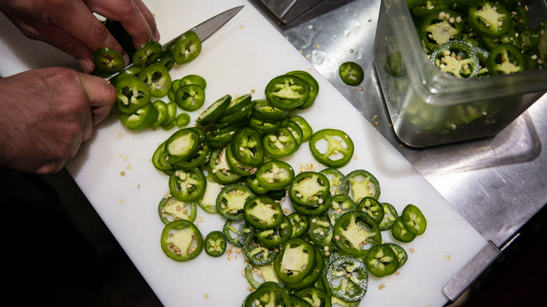 Cutting jalapeño peppers