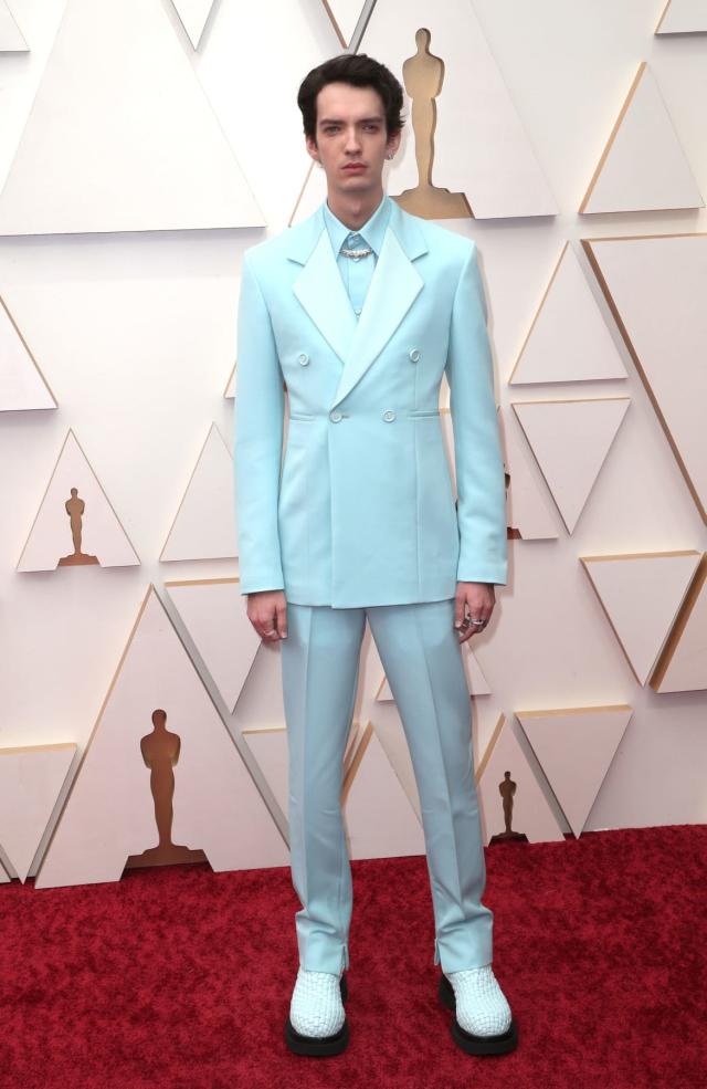 Shirtless Timothée Chalamet, Kristen Stewart's shorts and 12 more dramatic  Oscars red carpet looks