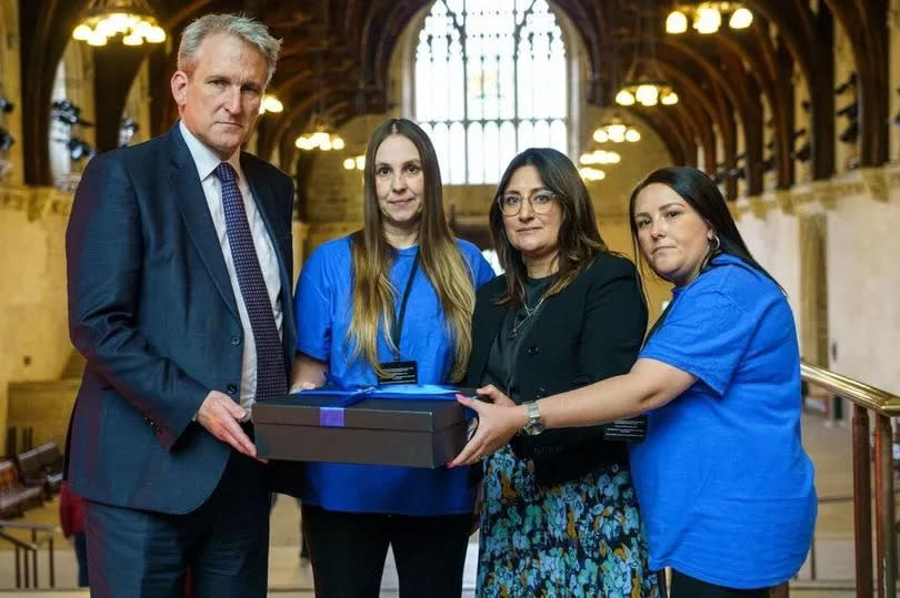 Schools Minister Damian Hinds meets Leanne Ekland, the mother of Max Dixon, Cllr Liz Brennan and Carly Kingdon from Park Knowle FC to lobby on the campaign to get more bleed kits and bleed kit training in schools nationally