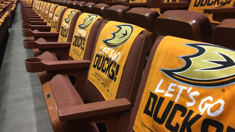 In Anaheim, Ducks versus Oilers not the only game in town