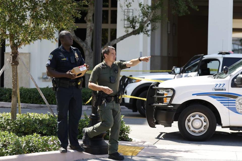 Coral Gables, Florida, June 6, 2024 - Police officers at the scene at Gables Ponce Apartments, 310 Granello Ave., where Miami Dade police say three people were shot, two fatally in a murder-suicide.