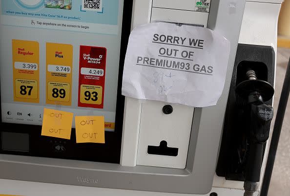 ST. PETERSBURG BEACH, FLORIDA - SEPTEMBER 27:  A gas station pump is seen almost out of gas before the possible arrival of Hurricane Ian on September 27, 2022 in St Petersburg Beach, Florida. Hurricane Ian is expected to make landfall in the Tampa Bay area Wednesday night into early Thursday morning. (Photo by Joe Raedle/Getty Images)