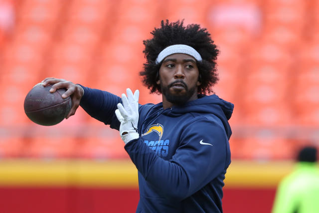 Chargers reportedly sticking with Tyrod Taylor after missing out