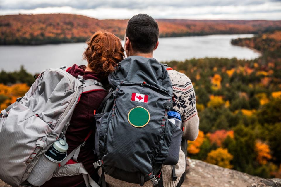 Psychologists Say These Fall Date Ideas Will Actually Help Your Bond