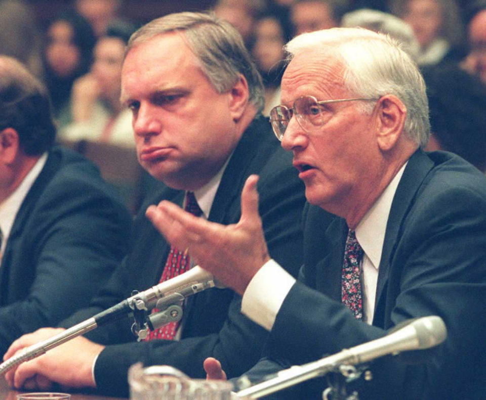 Former FBI Director William Sessions (right) testifies about the 1993 raid on the Branch Davidian compound in Waco, Texas as former Associate Attorney General Webster Hubbell (left) looks on during congressional hearings on Capitol Hill in Washington, D.C. (LUKE FRAZZA/AFP/Getty Images)  <a href="http://www.fbi.gov/about-us/history/directors" target="_blank">Source: FBI</a>