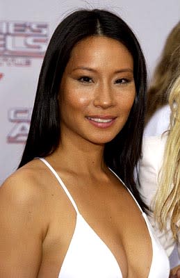 Lucy Liu at the LA premiere of Columbia's Charlie's Angels: Full Throttle