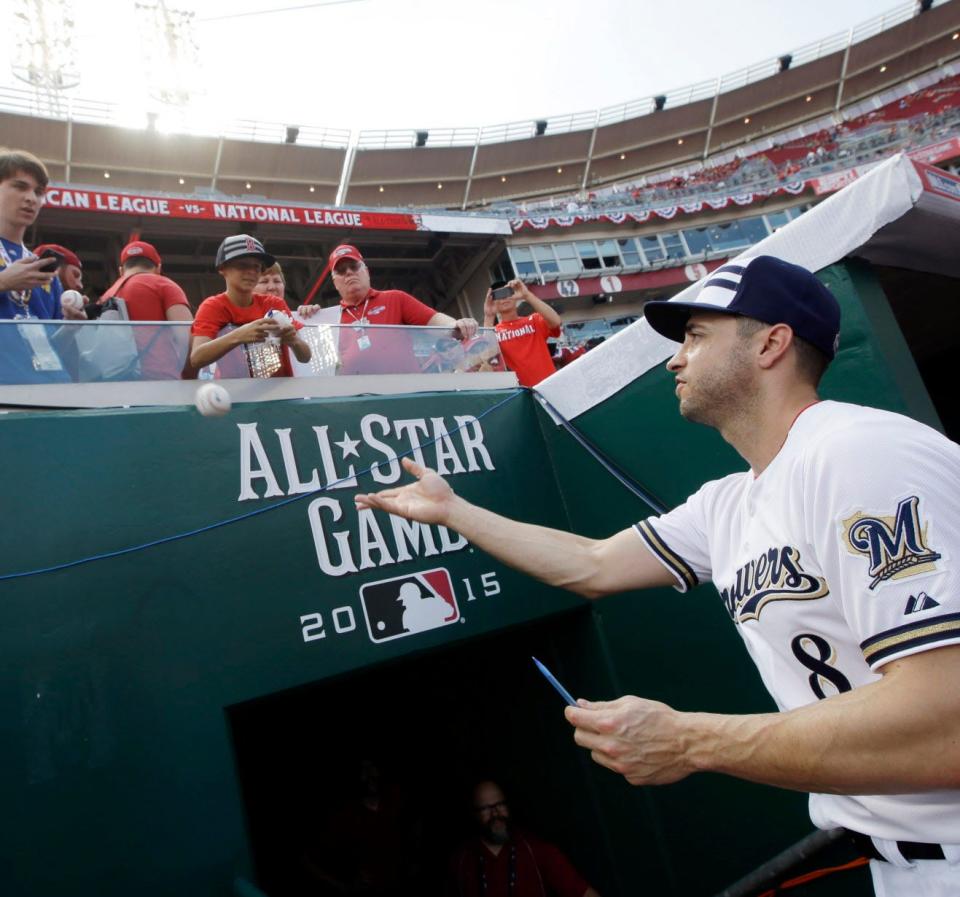 The Brewers' Ryan Braun, signs autographs for fans during the All-Star Game in 2015.