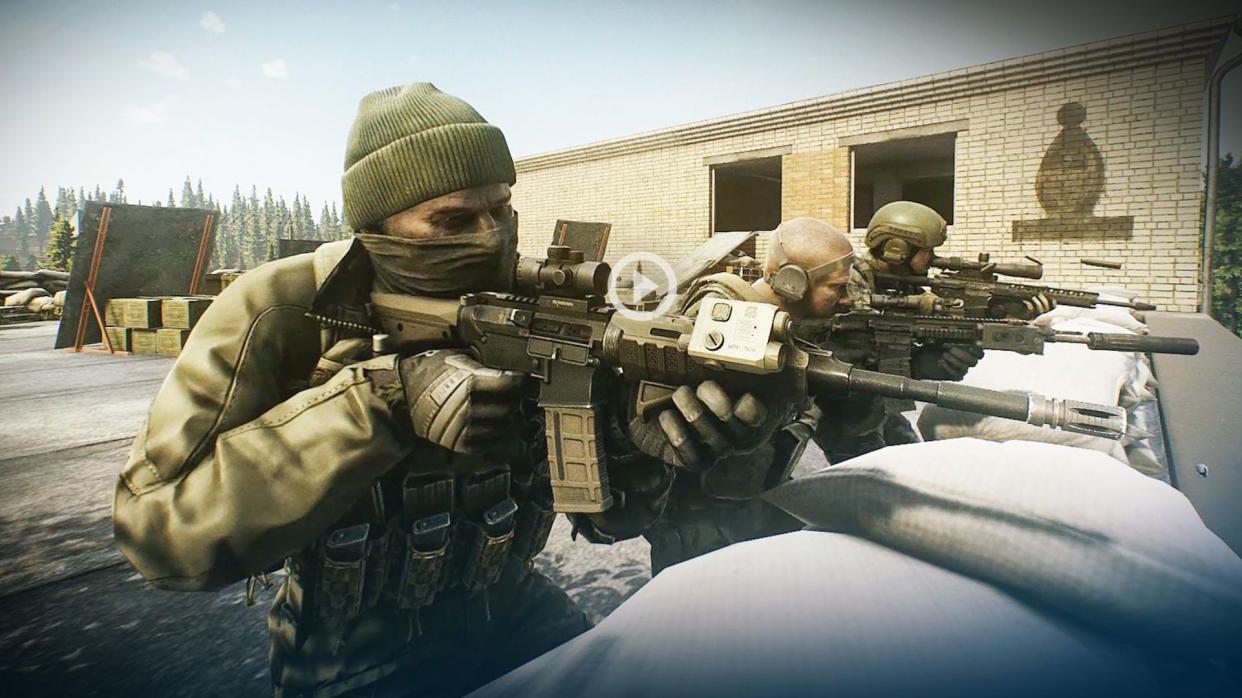  Escape from Tarkov website image - three guys with guns. 