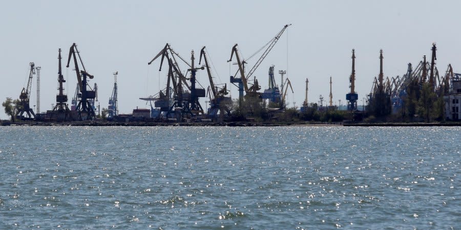 Port in Mariupol