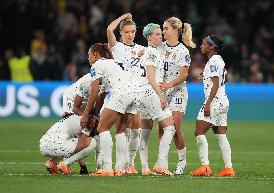 U.S. players react after losing to Sweden in the the World Cup on Aug. 6.