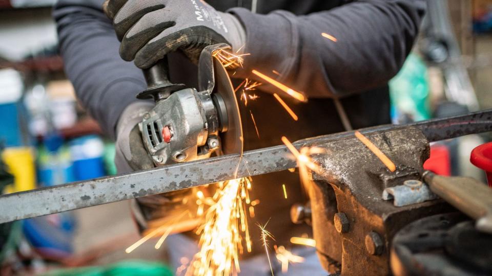 Auch junge Menschen sind vor Unglücken nicht gefeit - das kann sich auf das Berufsleben auswirken.