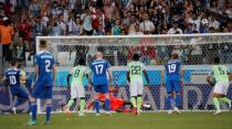 Soccer Football - World Cup - Group D - Nigeria vs Iceland - Volgograd Arena, Volgograd, Russia - June 22, 2018 Iceland's Gylfi Sigurdsson misses a chance to score from the penalty spot REUTERS/Toru Hanai