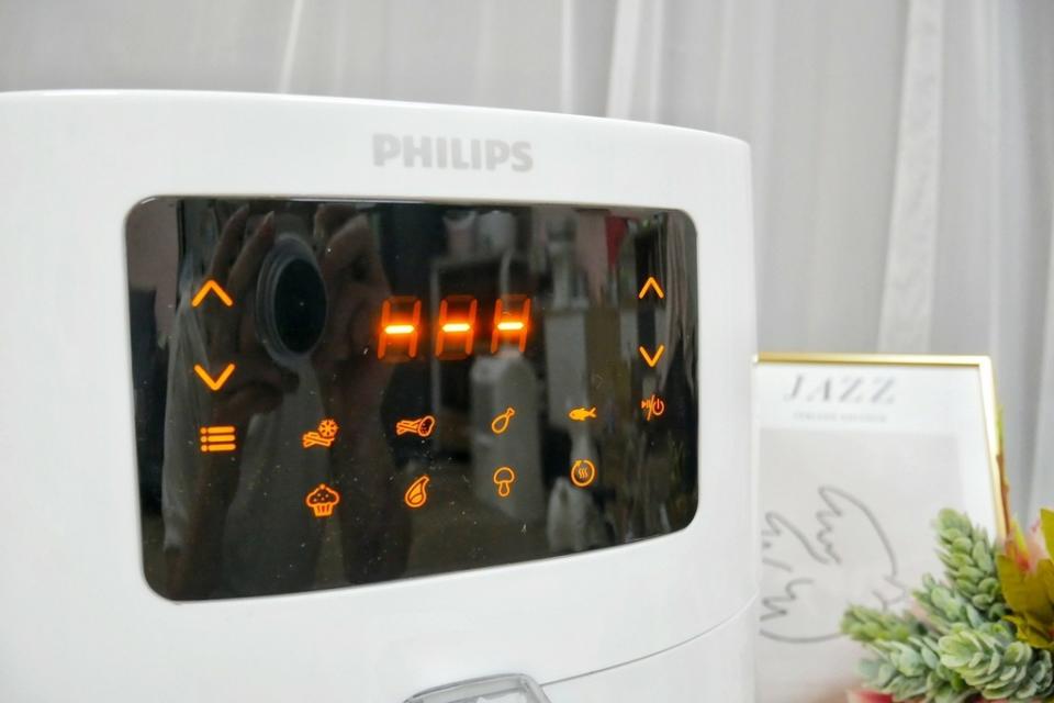 廚藝新手秒上手 飛利浦PHILIPS 熱穿透氣旋數位小白健康氣炸鍋4.1L 美型兼具時尚 料理輕鬆上菜