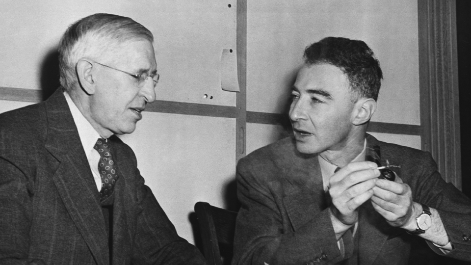 Oppenheimer in 1946