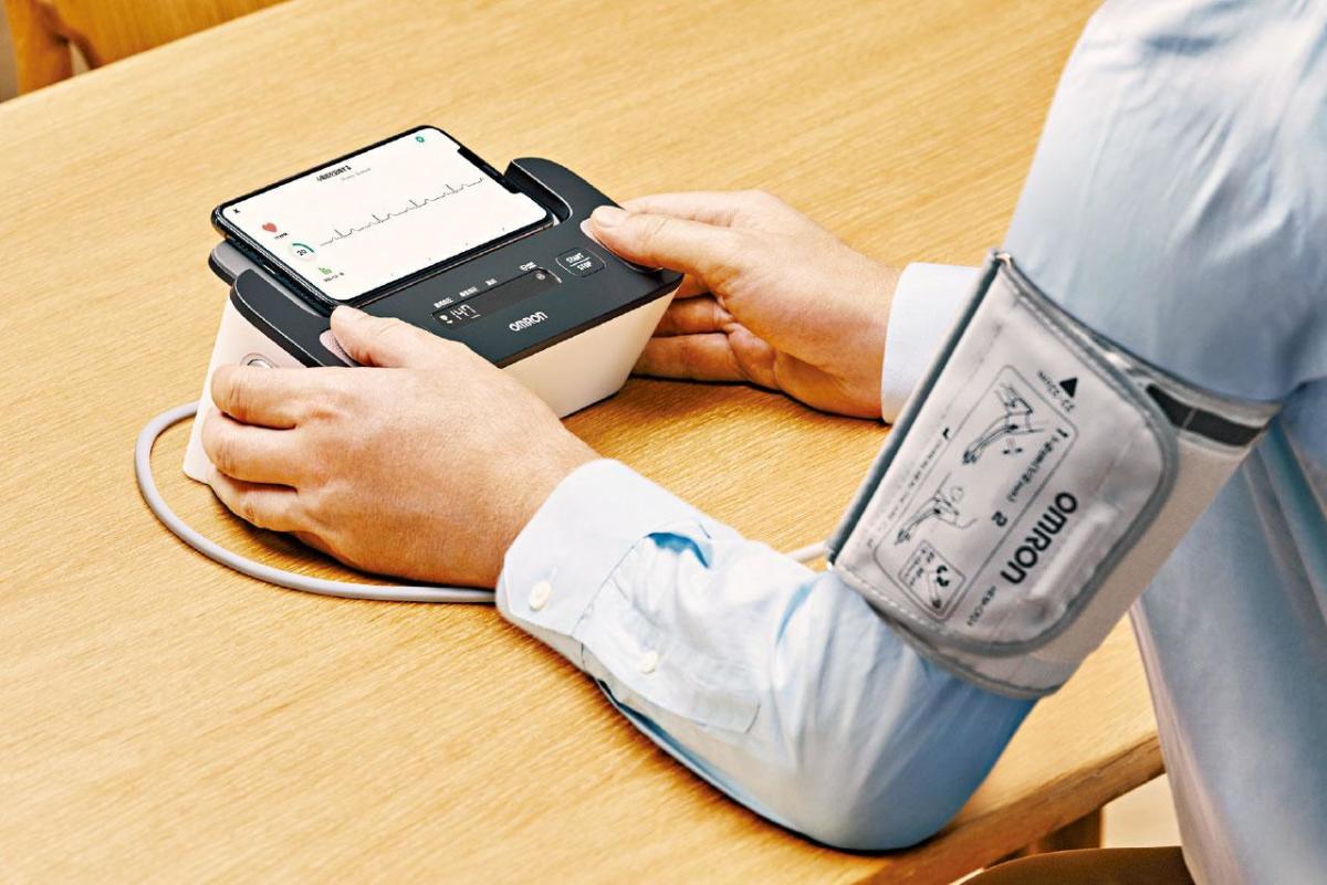 OMRON HCR-7800T: A Revolutionary ECG Sphygmomanometer for Early Detection of Atrial Fibrillation