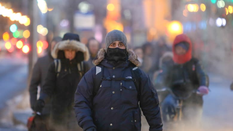 Environment Canada issued a flash freeze warning as a wave of arctic air descends over southern Ontario on Jan. 6, 2014. Overnight temperatures are expected to reach -25 C. Authorities are warning of an icy commute as slush leftover from a snow-filled weekend freezes with the plunging temperatures.