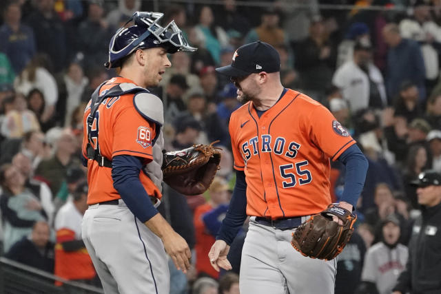 Pressly gets game-ending DP, Astros top M's 2-1, avoid sweep