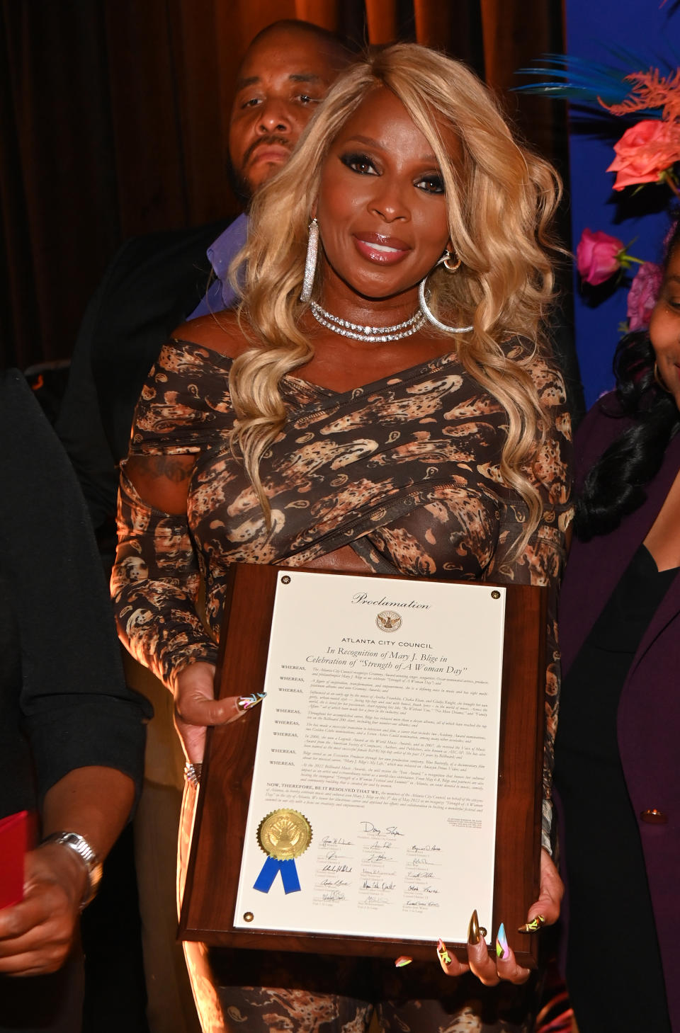 Mary J. Blige receiving proclamation.